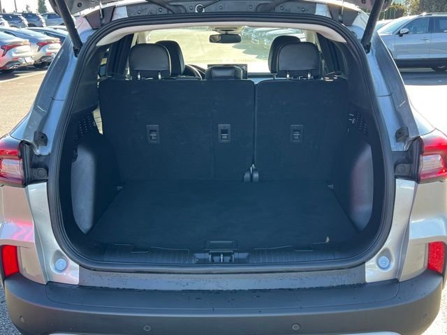 Used 2024 Ford Escape Platinum image 11