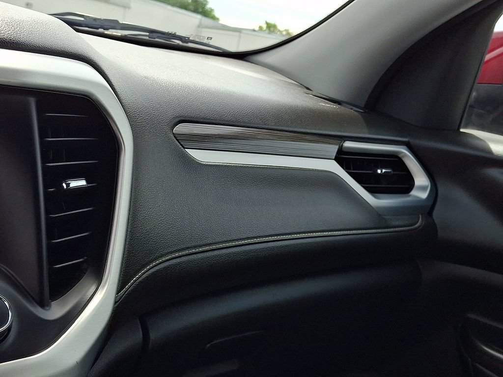 Used 2020 GMC Acadia SLT w/ LPO, Floor Liner Package AWD/4WD image 27