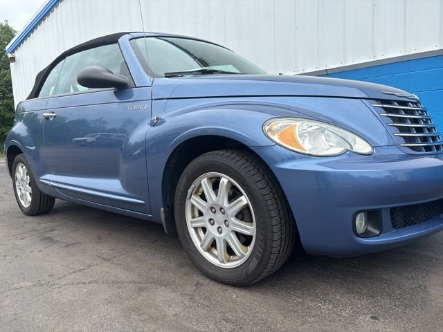 Used 2006 Chrysler PT Cruiser Touring FWD image 2