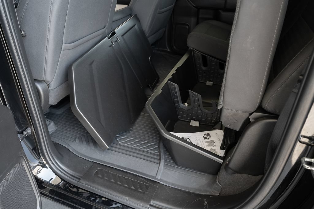 Used 2022 Chevrolet Silverado 1500 Custom RWD image 35