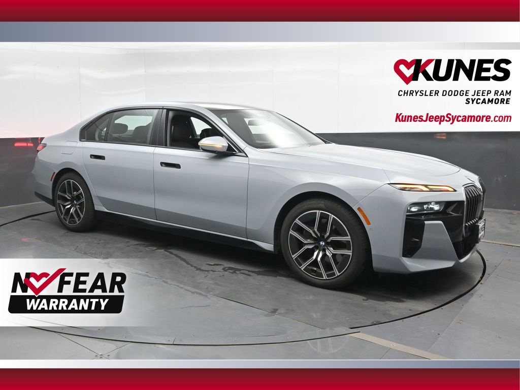Used 2026 BMW 740i xDrive AWD/4WD image 1