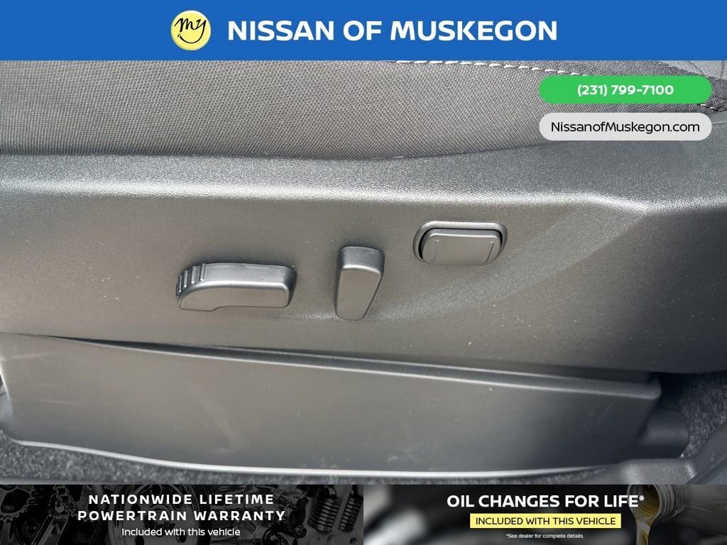 New 2026 Nissan Frontier SV image 12