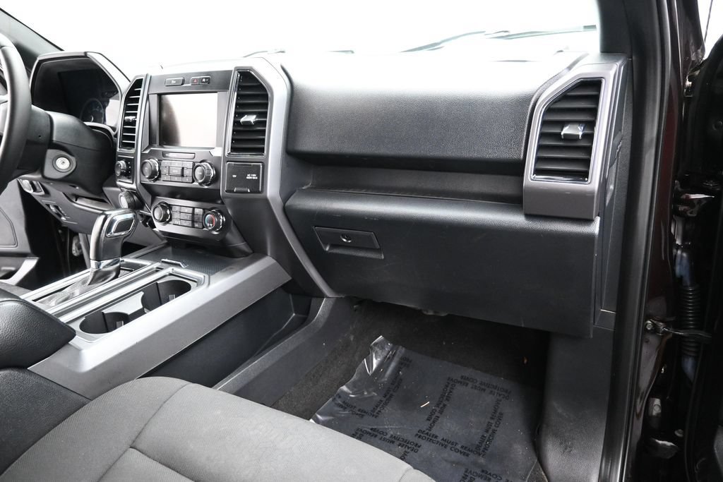 Used 2019 Ford F150 XLT w/ Equipment Group 302A Luxury AWD/4WD image 21
