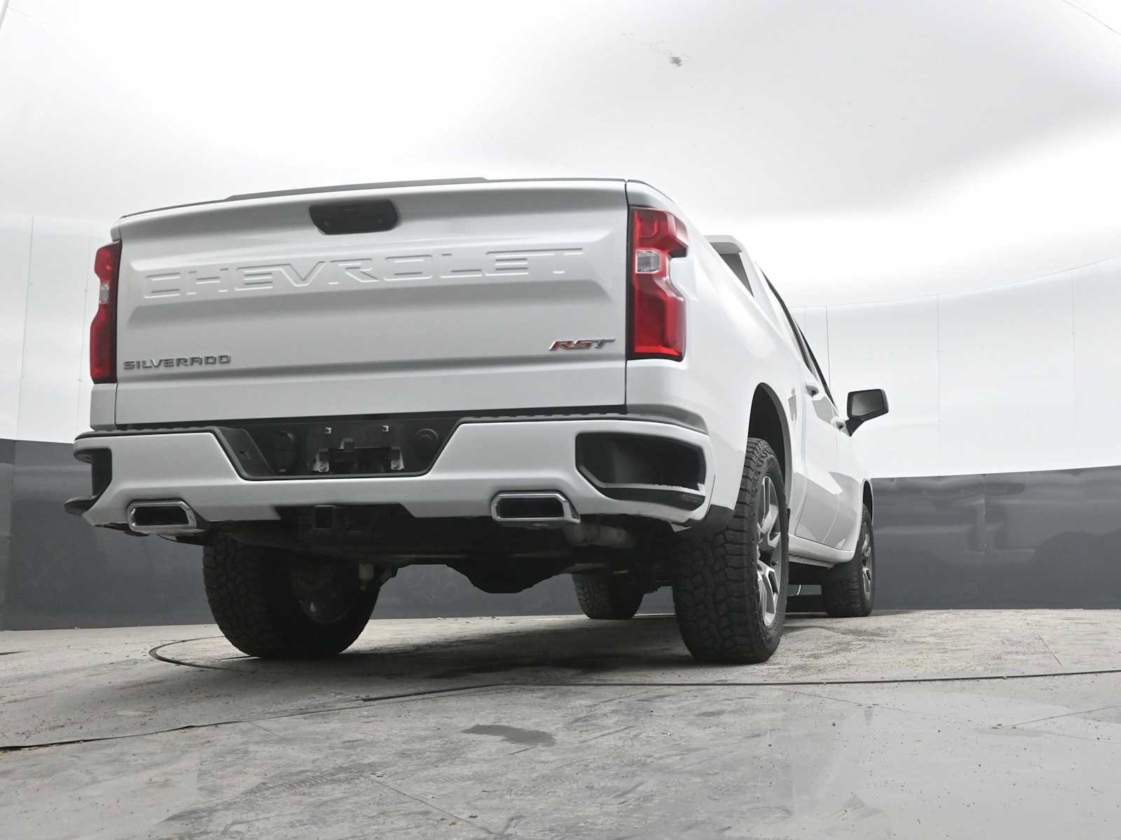 Used 2020 Chevrolet Silverado 1500 RST AWD/4WD image 32