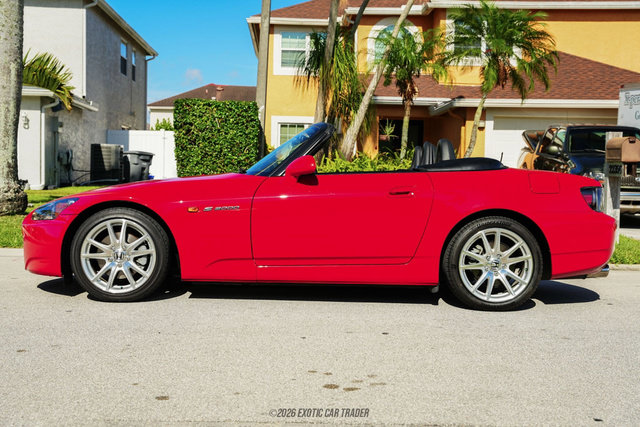 Used 2004 Honda S2000 image 3