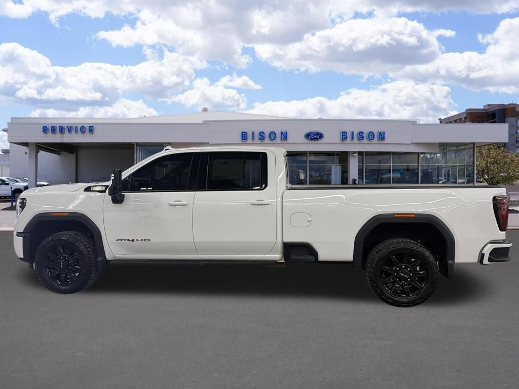 Used 2024 GMC Sierra 3500 AT4 w/ AT4 Premium Plus Package AWD/4WD image 6