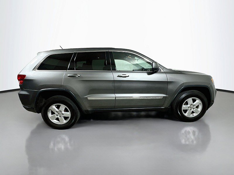 Used 2013 Jeep Grand Cherokee Laredo AWD/4WD image 8