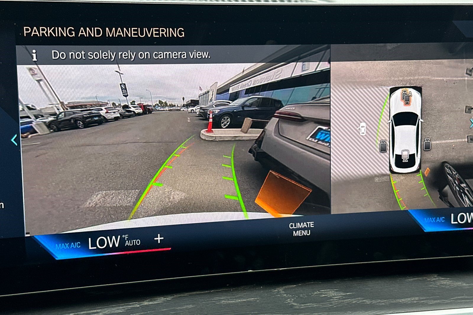 Certified 2023 BMW i4 eDrive40 w/ Premium Package RWD image 19