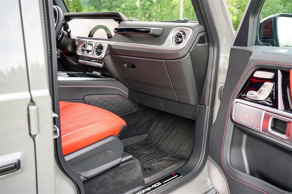 Used 2025 Mercedes-Benz G 63 AMG 4MATIC image 31