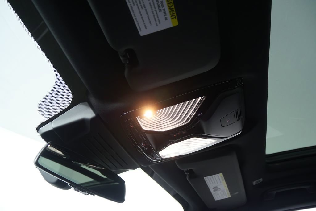 Used 2026 BMW X5 xDrive40i w/ M Sport Package image 19