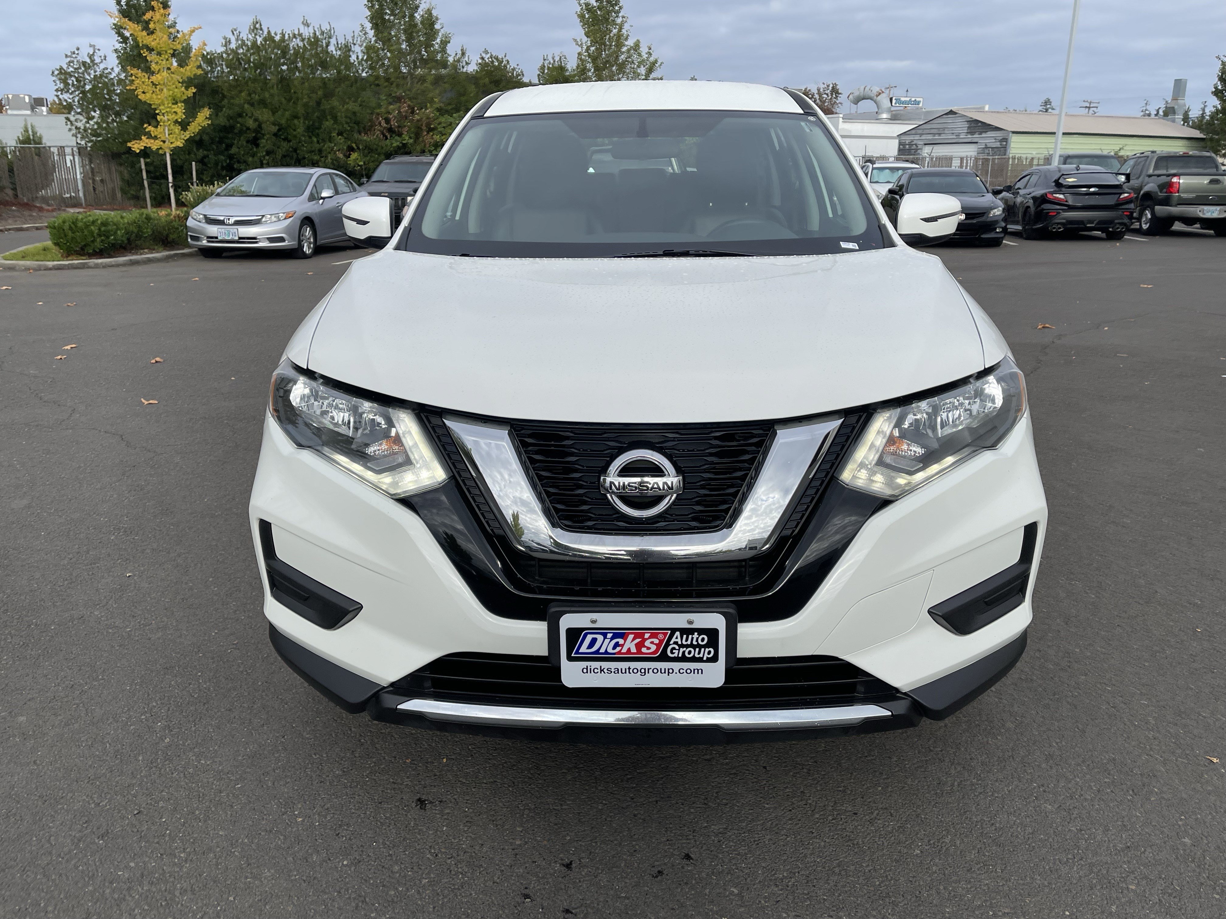Used 2017 Nissan Rogue S AWD/4WD image 7