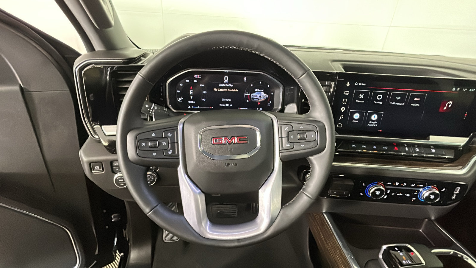 New 2026 GMC Sierra 1500 Elevation w/ Elevation Premium Package AWD/4WD image 17