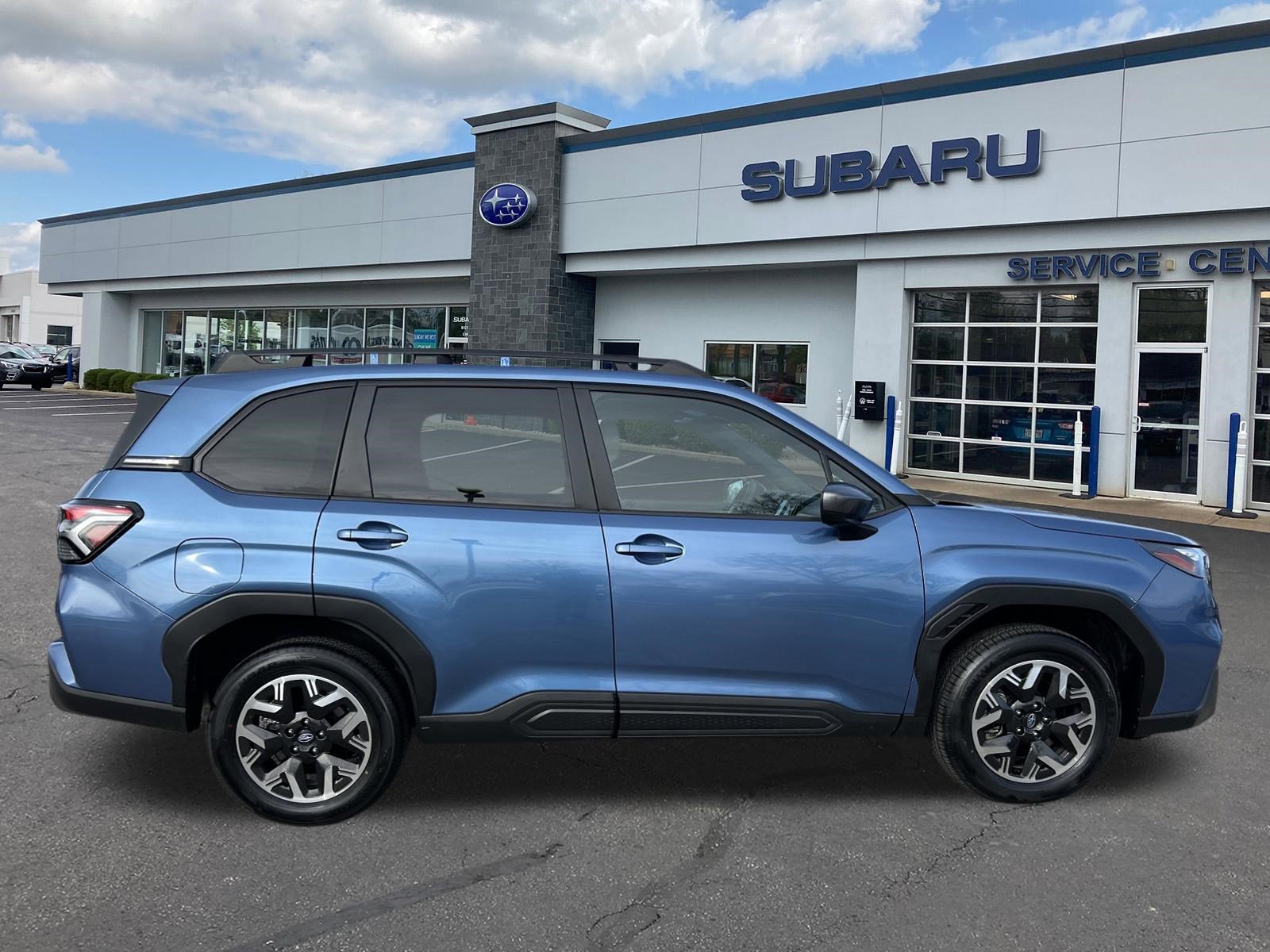 Certified 2025 Subaru Forester Premium image 8