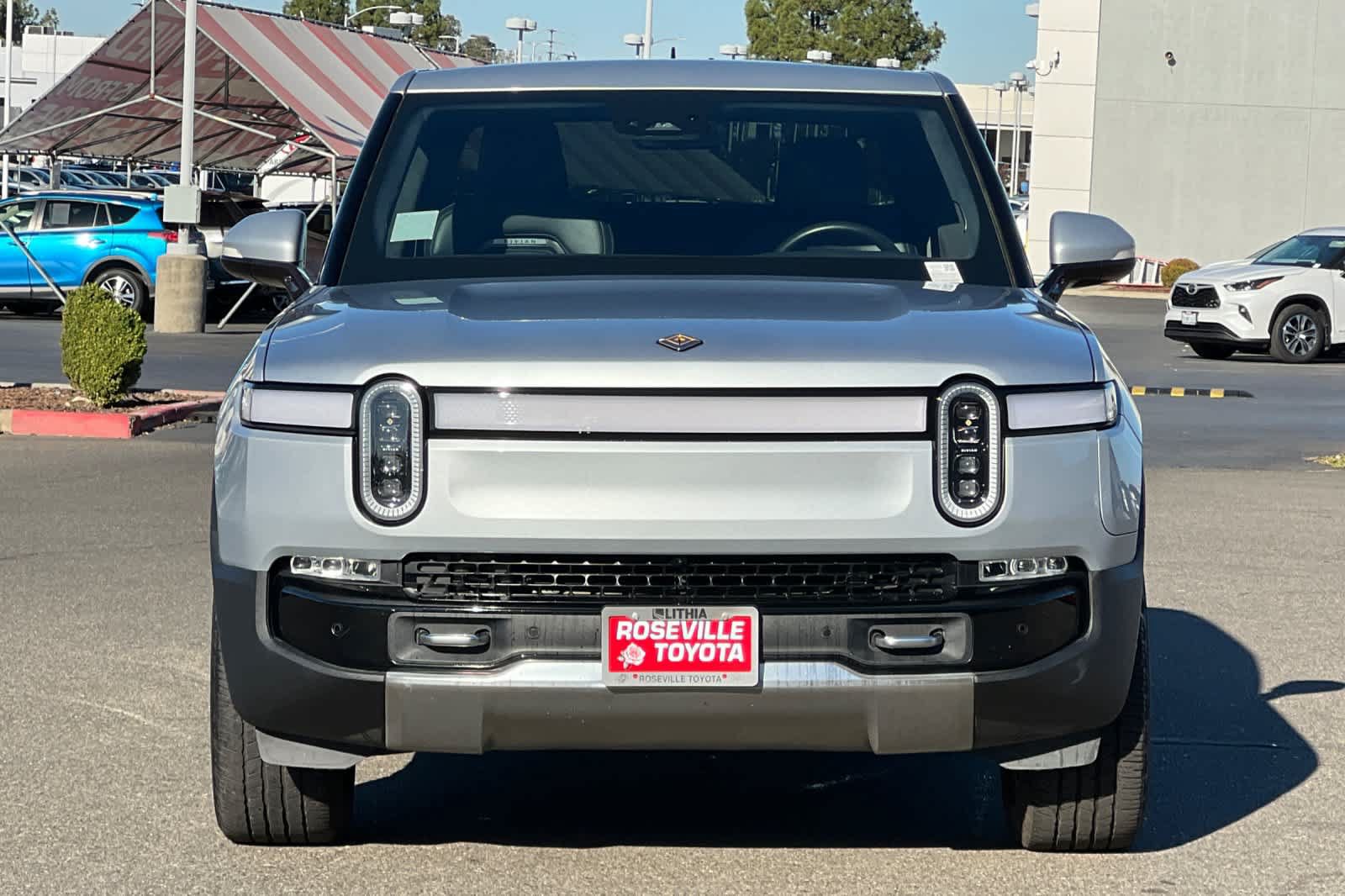 Used 2022 Rivian R1T Adventure AWD/4WD image 10