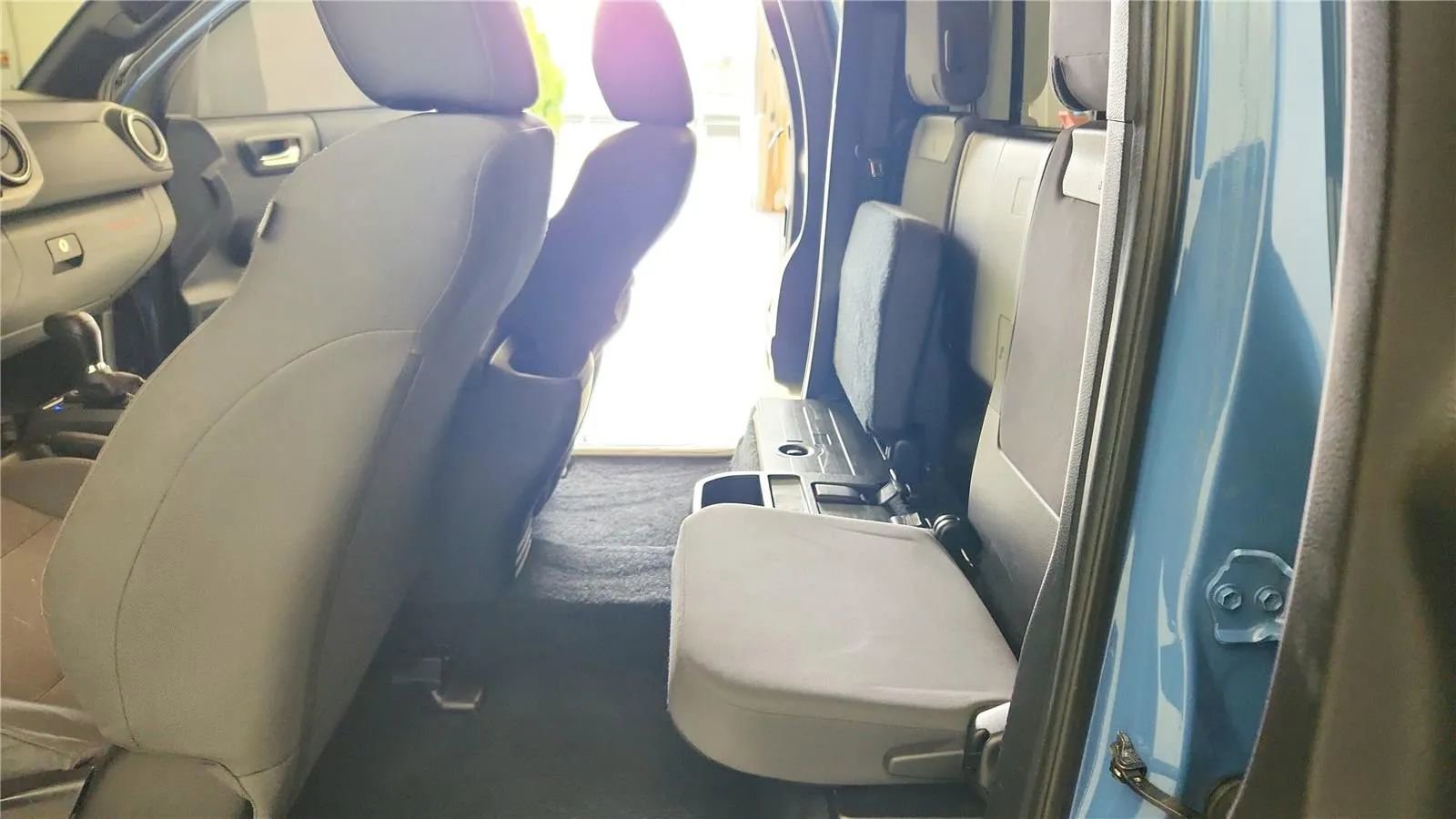 Used 2019 Toyota Tacoma TRD Sport image 33