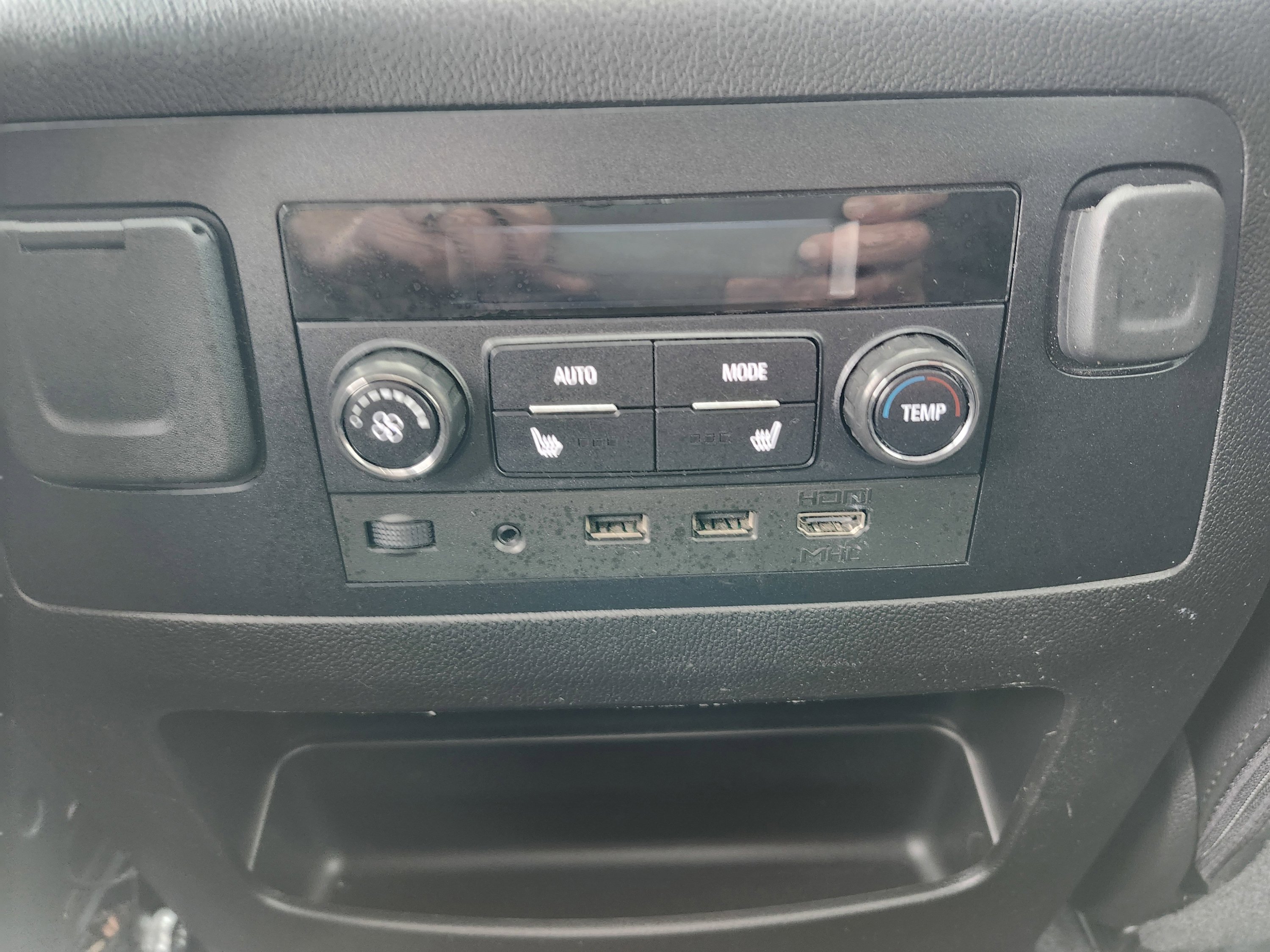 Used 2019 Chevrolet Tahoe Premier image 33