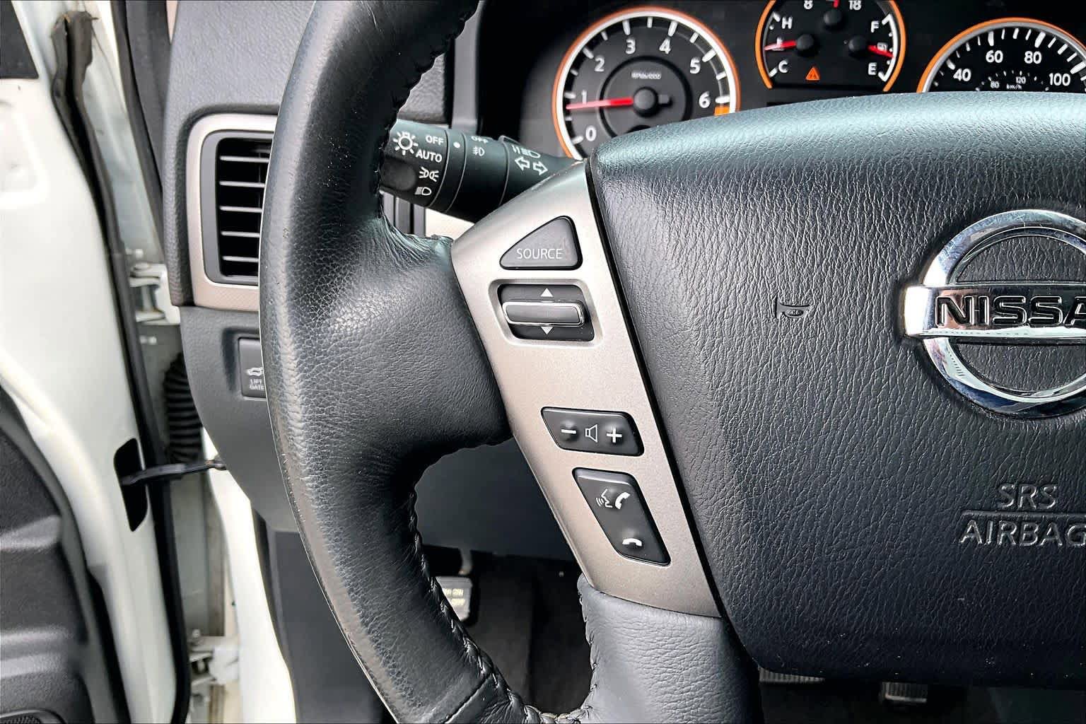 Used 2015 Nissan Armada SV w/ SV Driver Package RWD image 23
