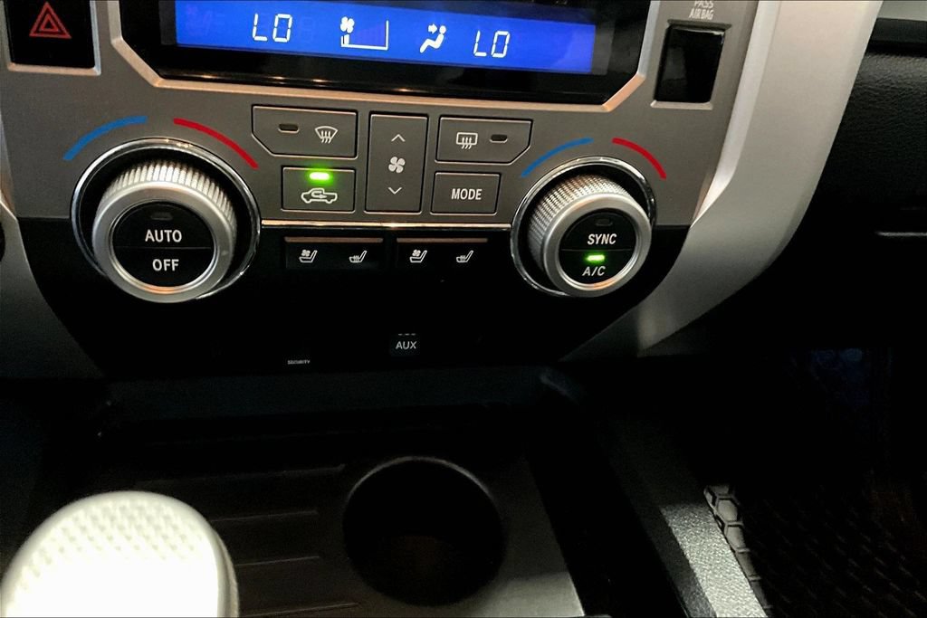 Used 2018 Toyota Tundra Platinum AWD/4WD image 16