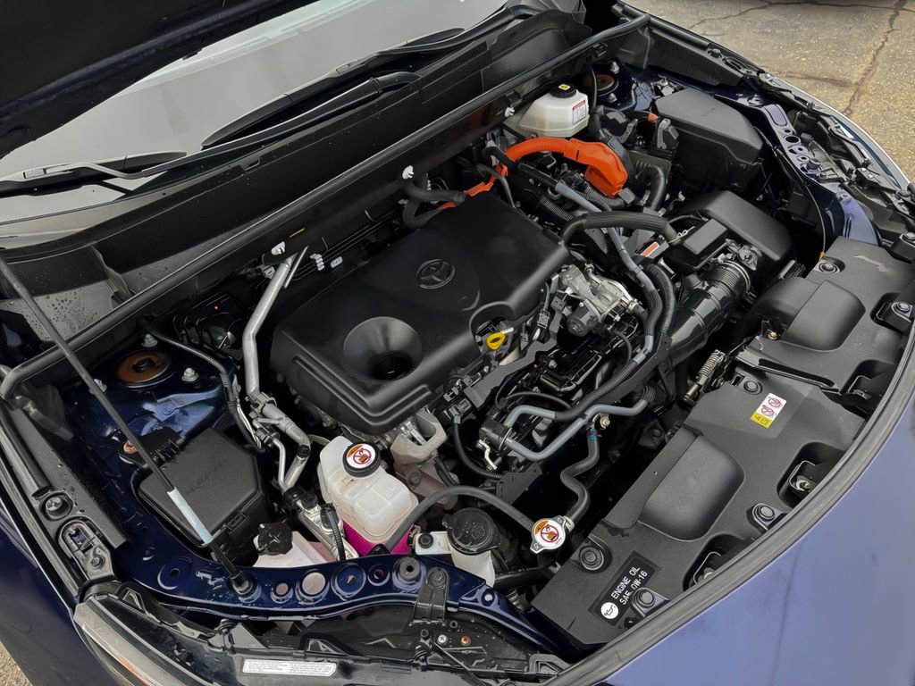 Used 2022 Toyota Venza Limited image 33