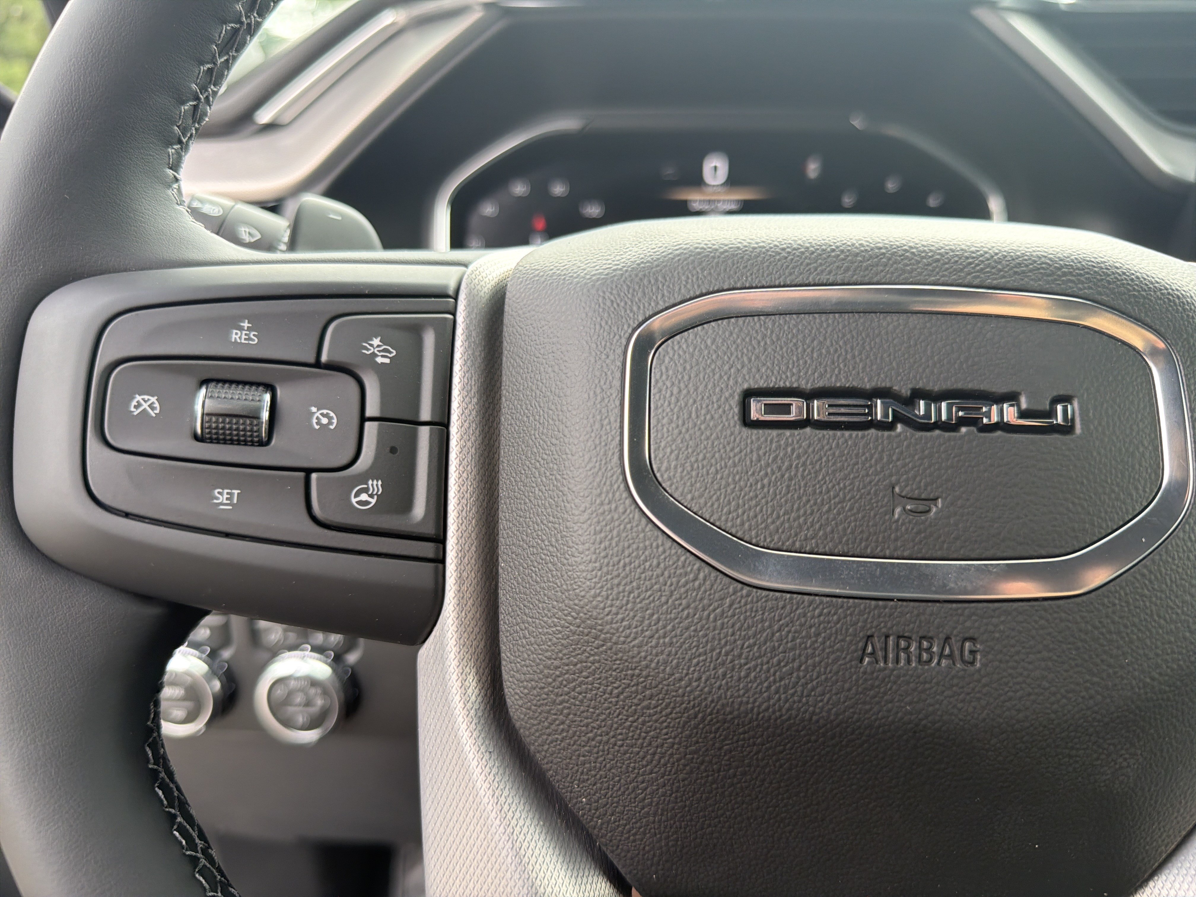 New 2026 GMC Sierra 1500 Denali AWD/4WD image 28