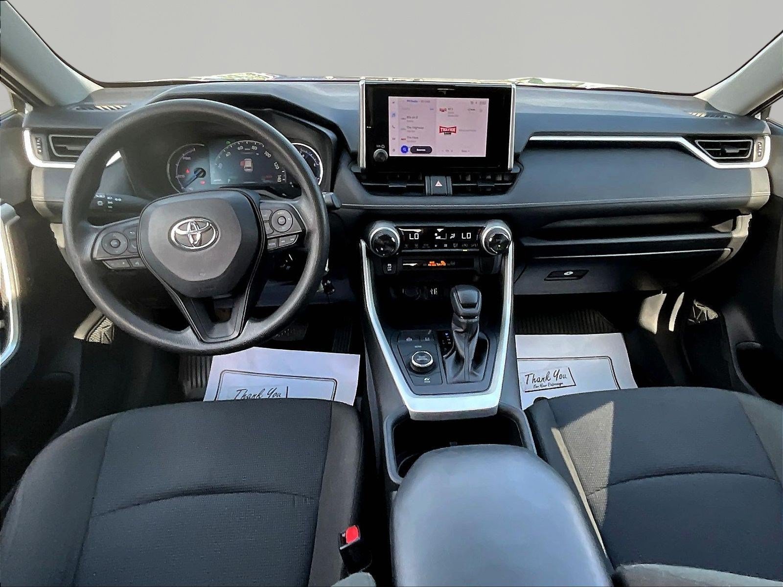 Used 2024 Toyota RAV4 LE AWD/4WD image 7