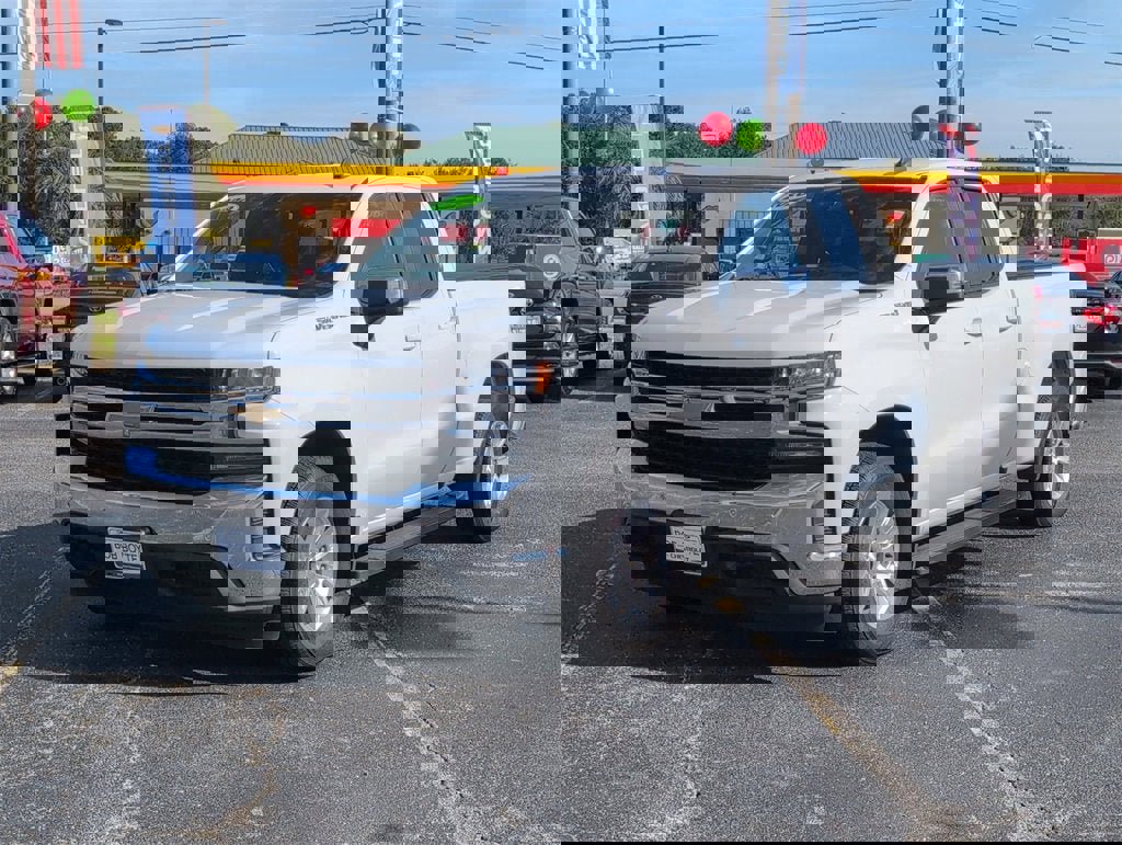 Used 2020 Chevrolet Silverado 1500 LT w/ Convenience Package image 7