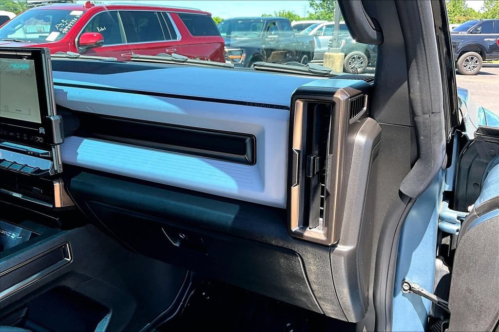 Used 2024 GMC Hummer EV 3X w/ Omega Edition AWD/4WD image 28