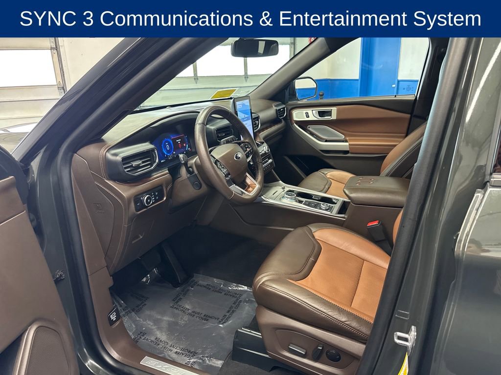 Certified 2023 Ford Explorer King Ranch w/ Technology Package AWD/4WD image 10