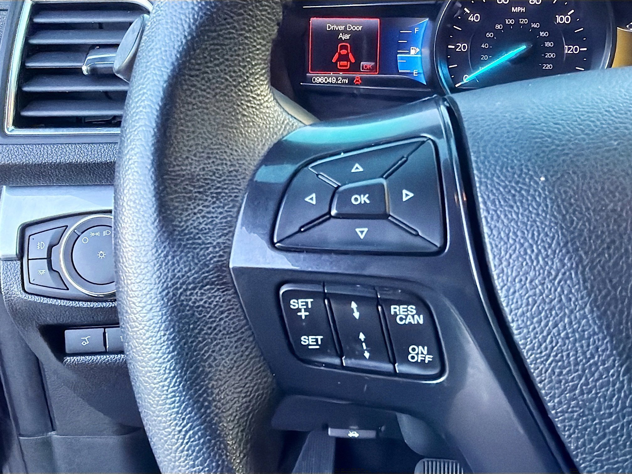 Used 2019 Ford Explorer Sport w/ Equipment Group 401A image 39