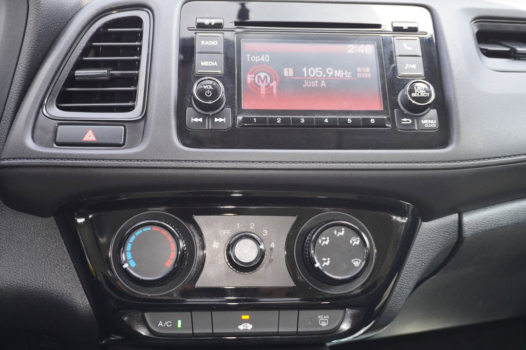 Used 2019 Honda HR-V LX image 17