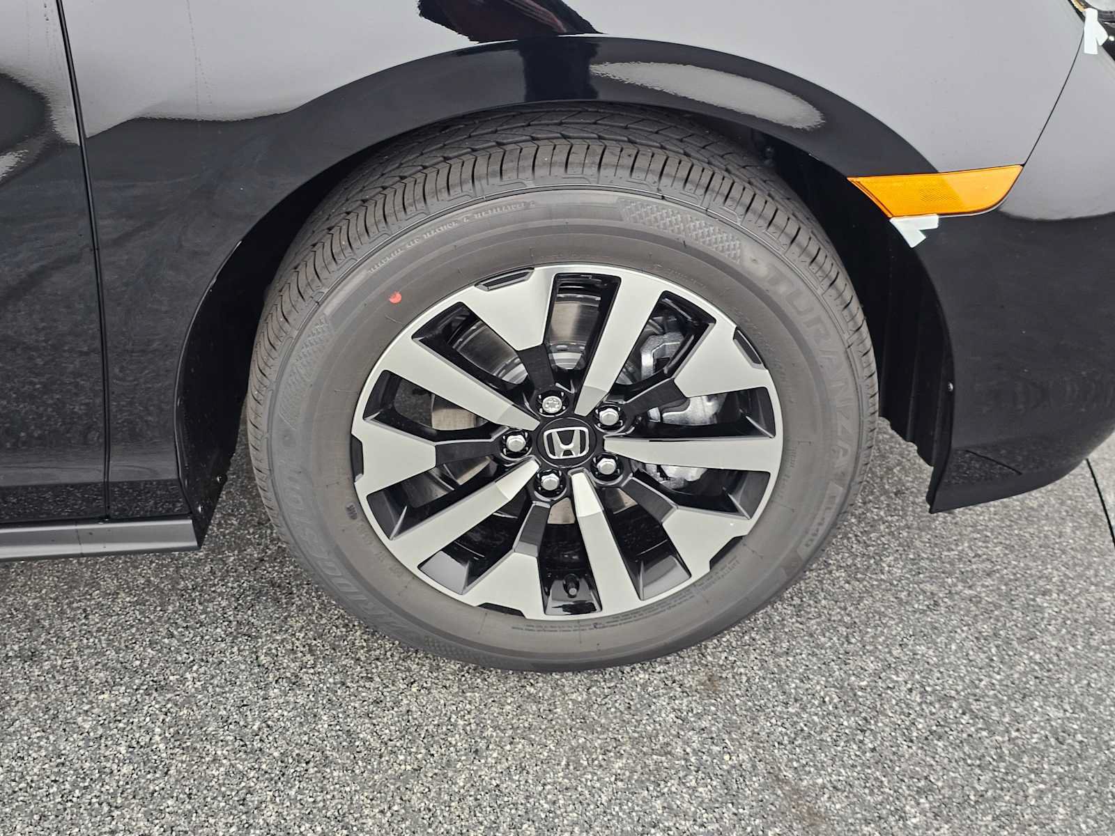 New 2026 Honda Odyssey EX-L image 9