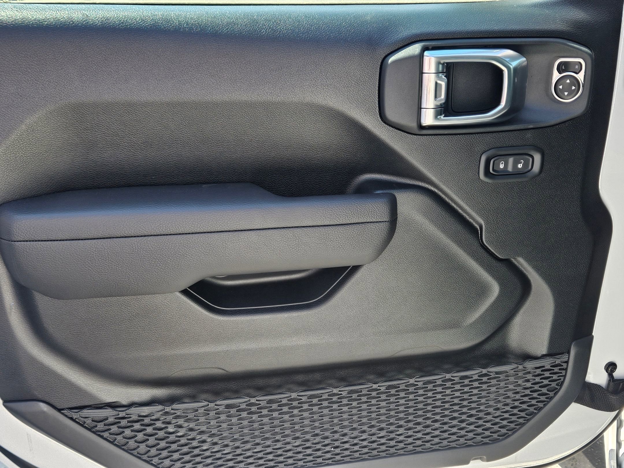 New 2026 Jeep Wrangler Sport S image 16