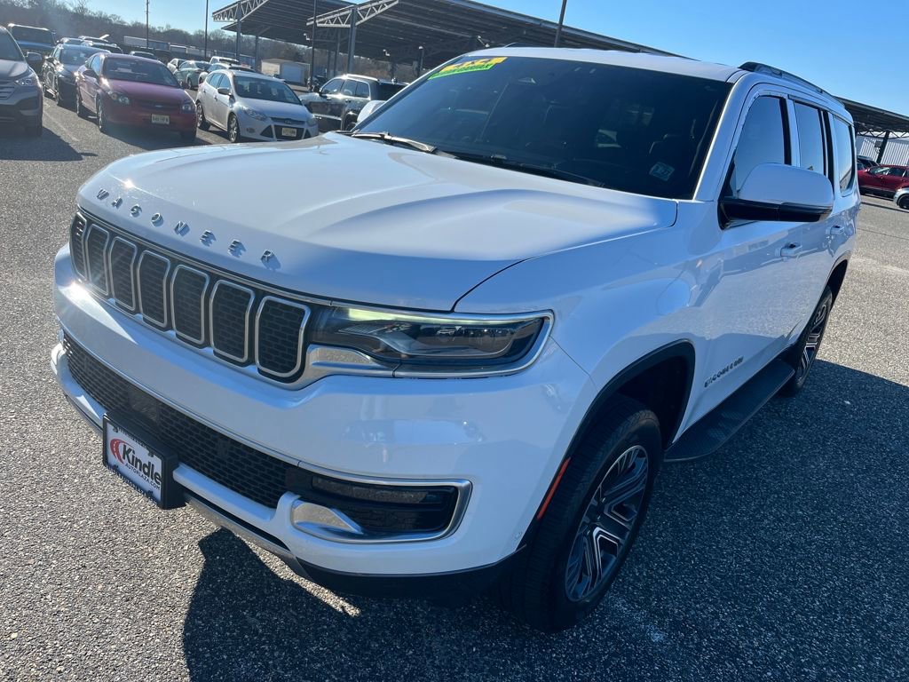 Used 2022 Jeep Wagoneer Series III w/ Flexible Seating Group image 5