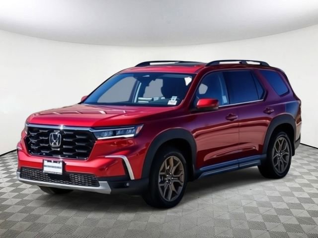 Used 2024 Honda Pilot Touring image 5