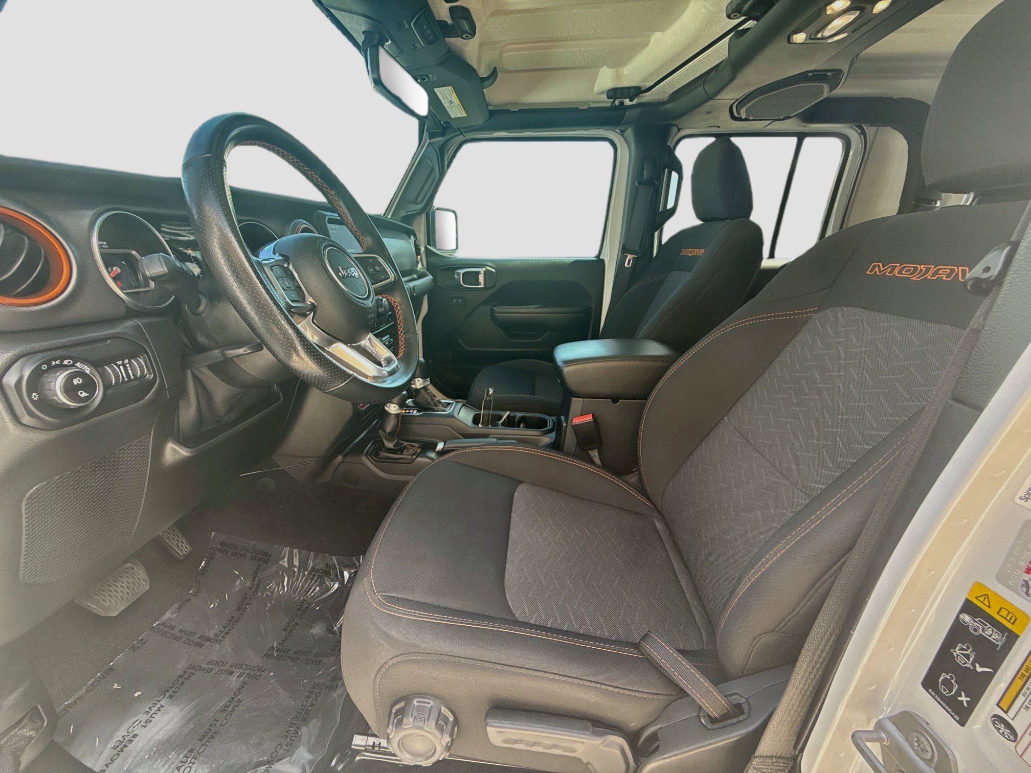 Used 2021 Jeep Gladiator Mojave AWD/4WD image 18