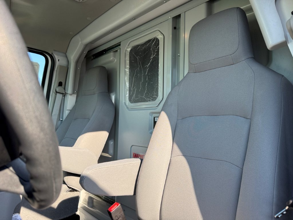 New 2027 Ford E-350 and Econoline 350 Super Duty w/ Power Equipment Group RWD image 20