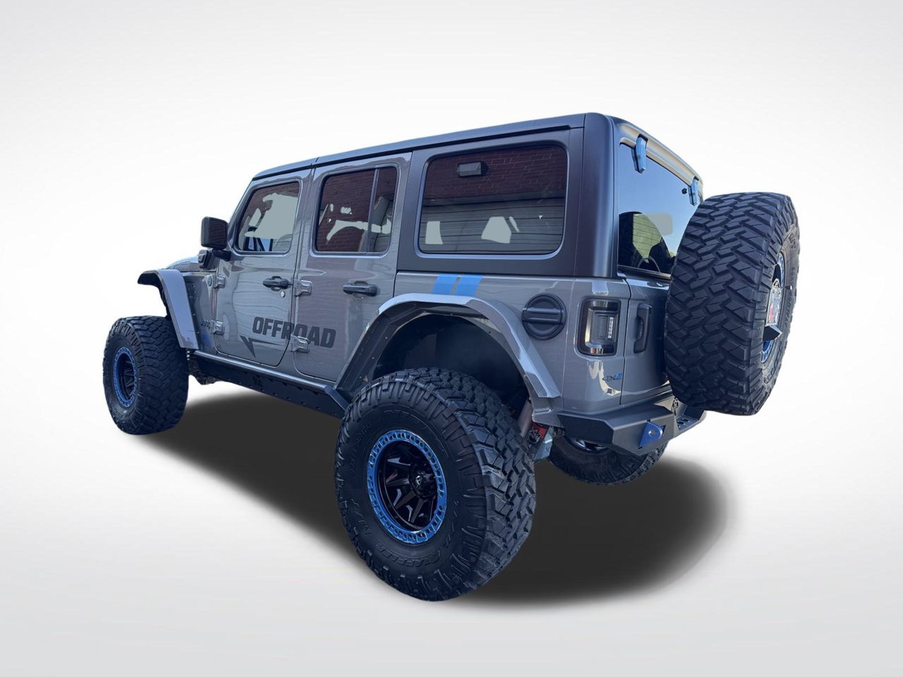 Used 2023 Jeep Wrangler Unlimited Rubicon 4xe w/ Cold Weather Group AWD/4WD image 4