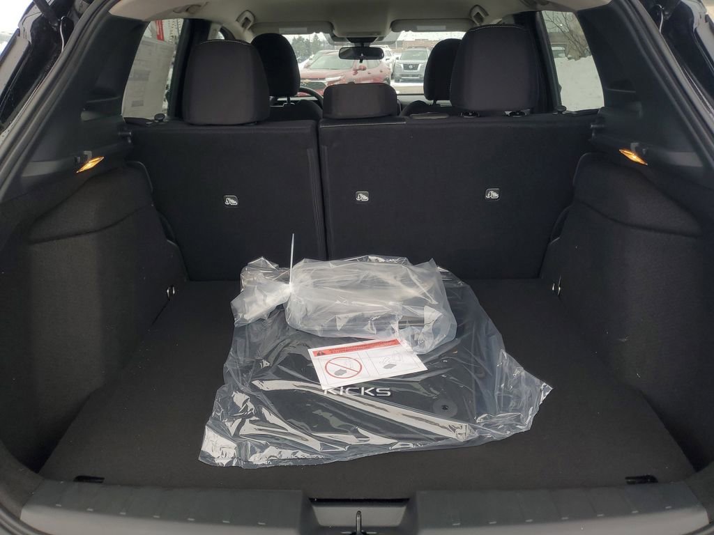 New 2026 Nissan Kicks SV w/ Cold Weather Package AWD/4WD image 9