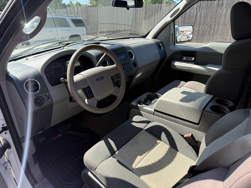 Used 2005 Ford F150 XLT RWD image 26