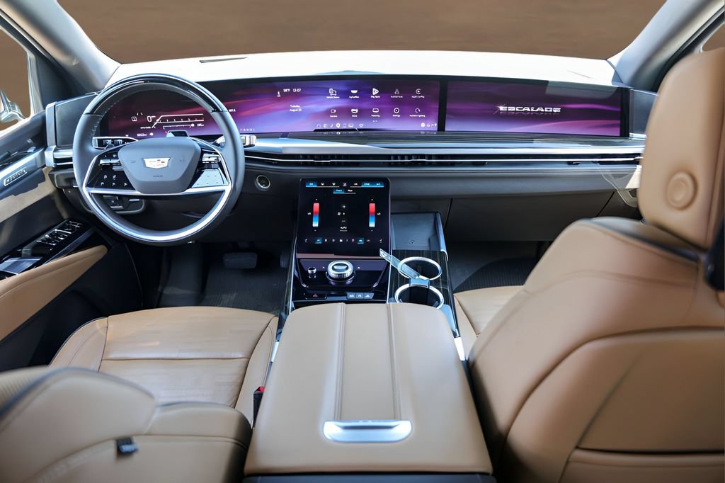 Certified 2025 Cadillac Escalade ESV Premium Luxury w/ Touring Package AWD/4WD image 26