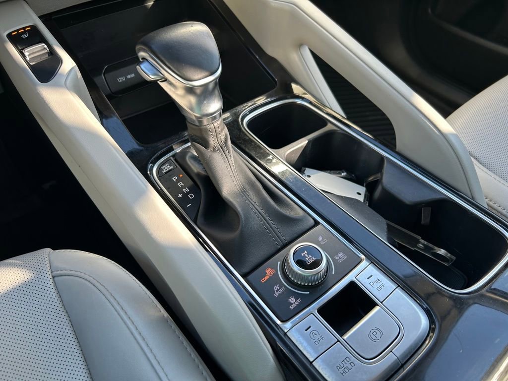 Used 2020 Kia Telluride S image 16