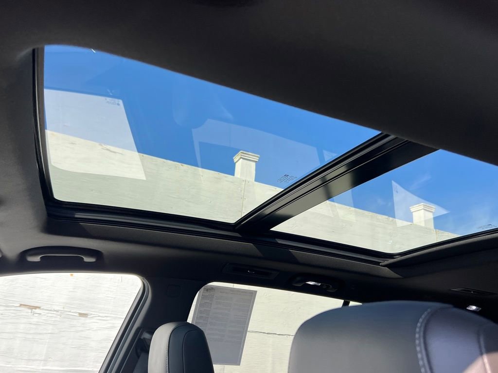 Certified 2023 Cadillac XT6 Luxury image 11