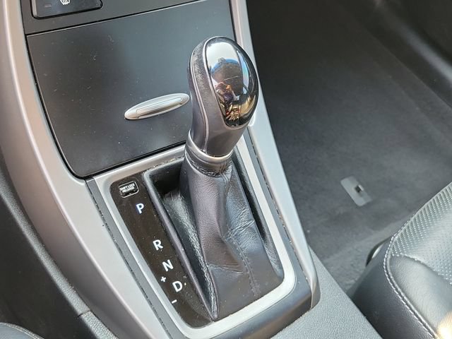 Used 2014 Hyundai Elantra Limited w/ Option Group 03 FWD image 16