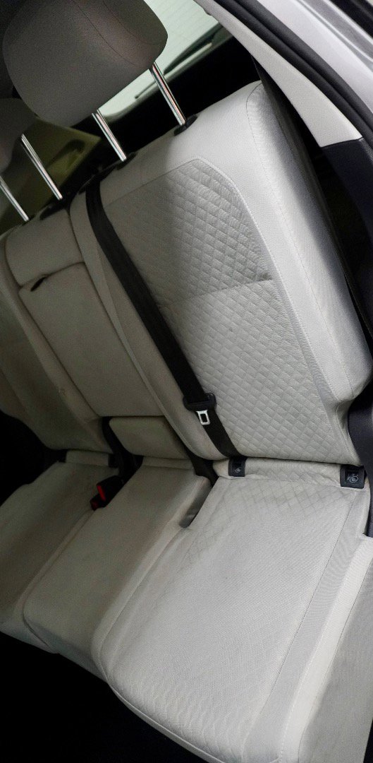 Used 2019 Volkswagen Tiguan S w/ Driver Assistance Package AWD/4WD image 5