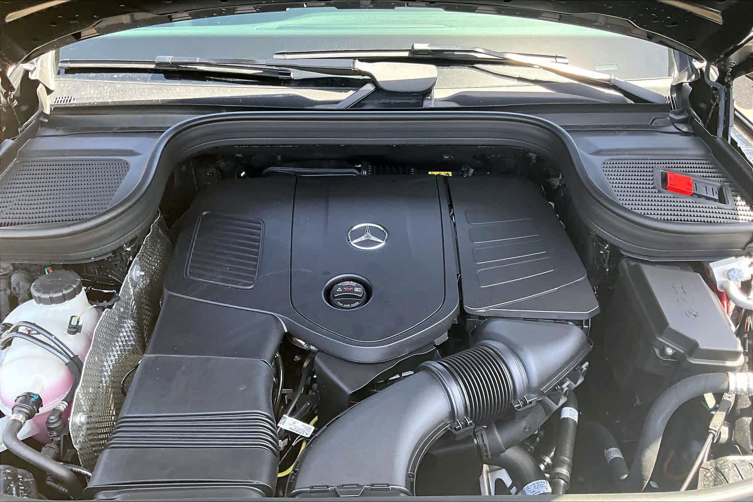 New 2026 Mercedes-Benz GLE 450e 4MATIC image 18