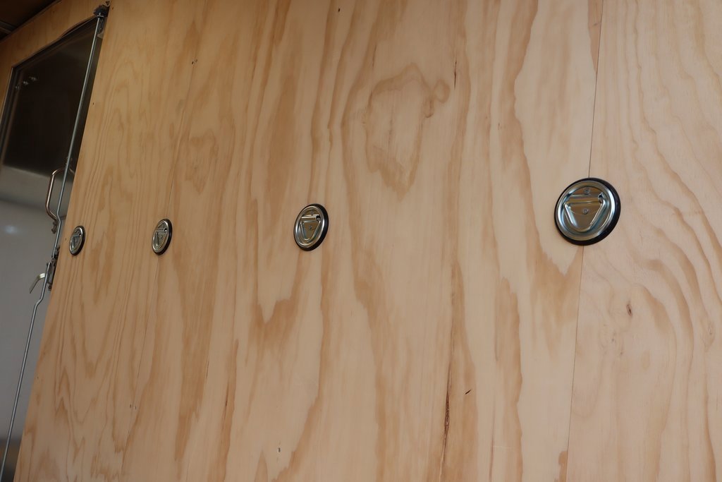 New 2025 Chevrolet Express 3500 w/ Power Convenience Package image 26