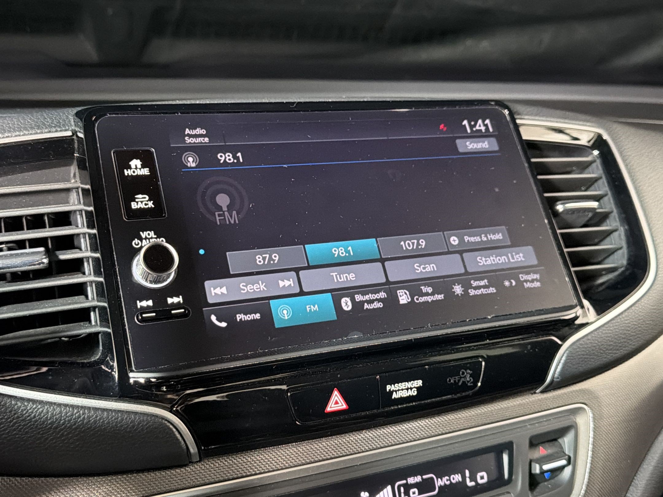 Used 2025 Honda Ridgeline Sport image 22