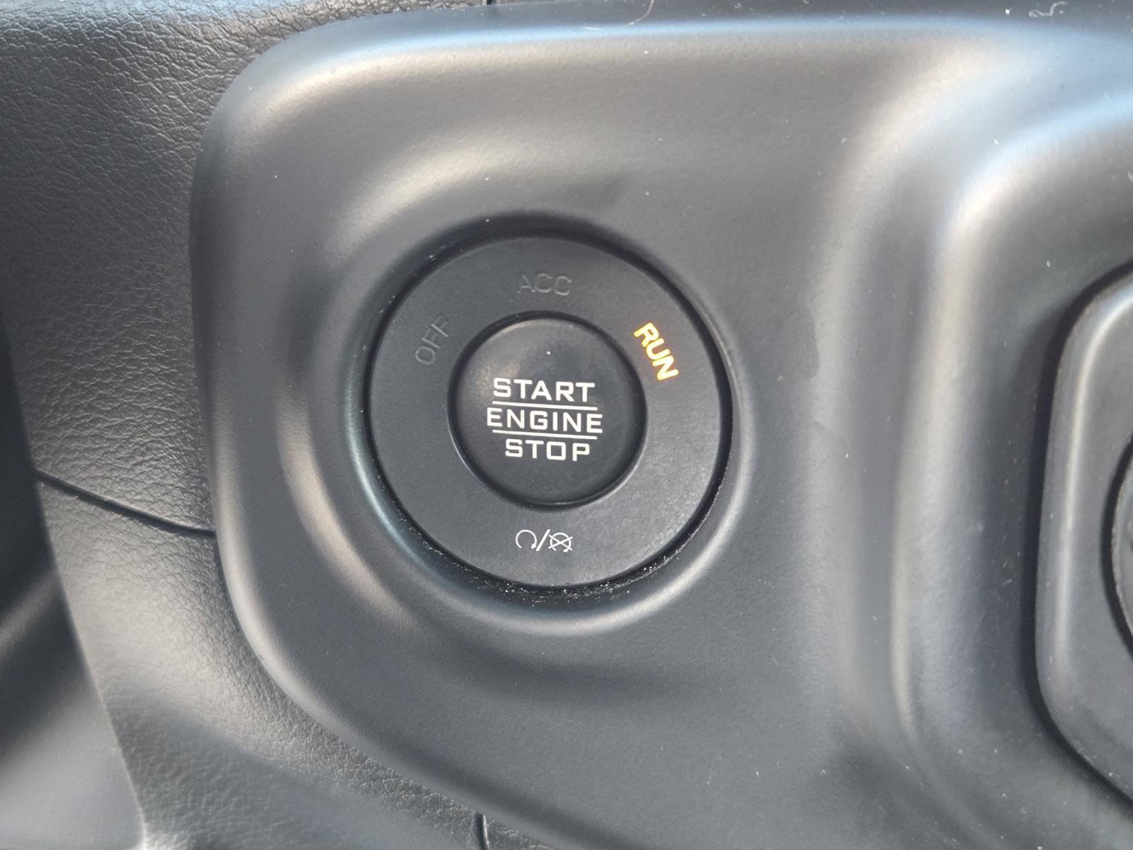 Used 2022 Jeep Wrangler Unlimited Sport AWD/4WD image 12
