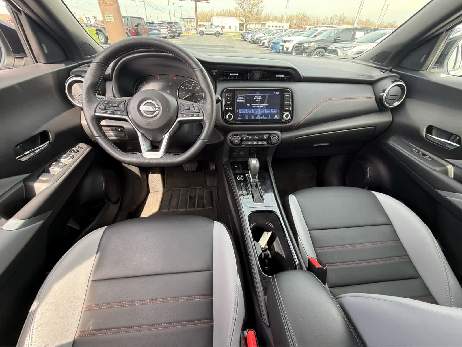 Used 2024 Nissan Kicks SR w/ SR Premium Package image 11