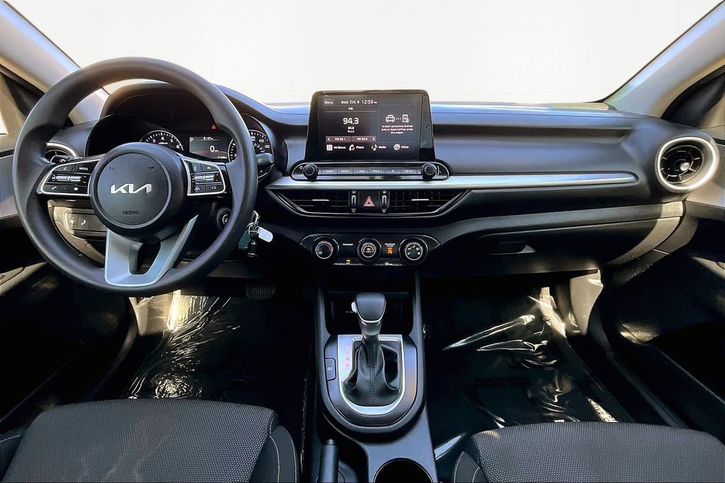 Used 2024 Kia Forte LXS w/ LXS Technology Package image 15